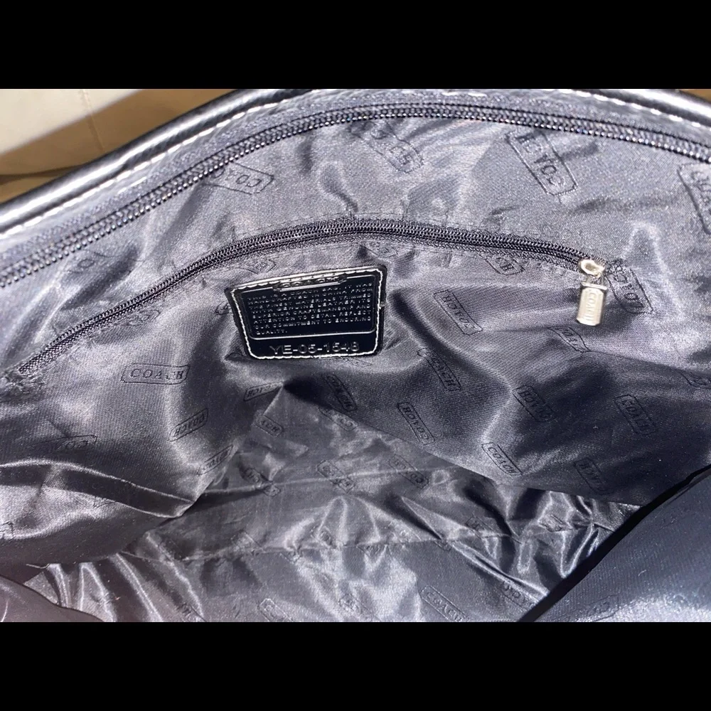 Coach Signature Jacquard Black / Gray Shoulder bag - Picture 9 of 10